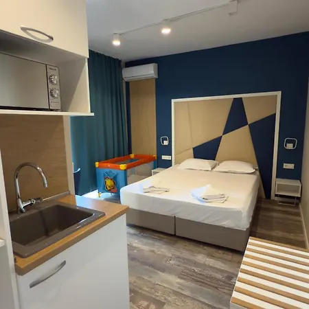 Admiral Thassos 3* Potos